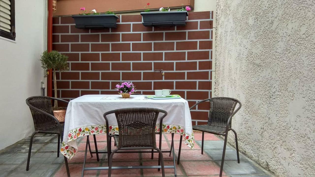 Apartamento Super Nuova - Private Parking Tesalónica Exterior foto